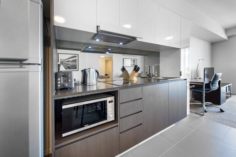 Empire Apartment Hotel - Accommodation Adelaide 3