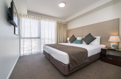 Empire Apartment Hotel - Accommodation Adelaide 5