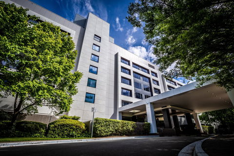 Crowne Plaza Canberra - Accommodation Adelaide 1