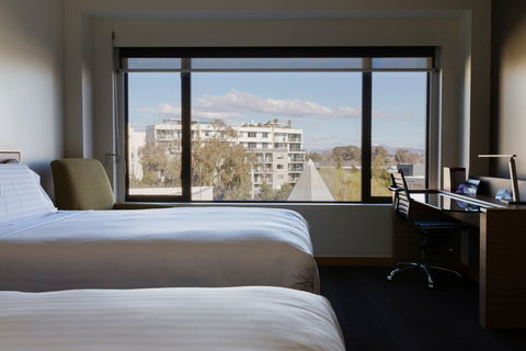 Crowne Plaza Canberra - Accommodation Adelaide 4