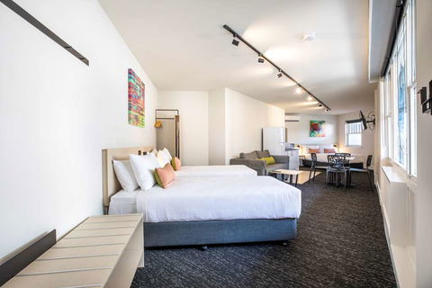 Nightcap At Glengala Hotel - Accommodation Adelaide 3