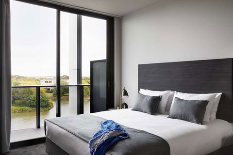 Punthill Caroline Springs - Accommodation Adelaide 15