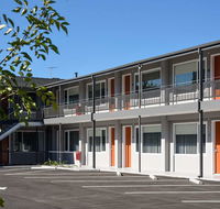 HotelMOTEL - Accommodation Adelaide