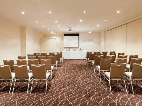 Mercure Canberra Hotel - Accommodation Adelaide 9