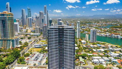 Arise Ruby Gold Coast - Accommodation Adelaide 1