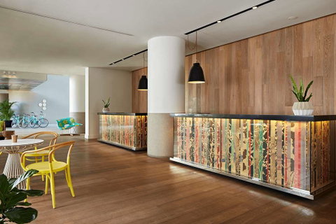 QT Gold Coast - Accommodation Adelaide 3