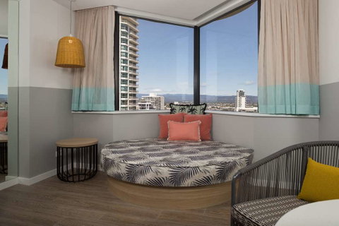 QT Gold Coast - Accommodation Adelaide 5