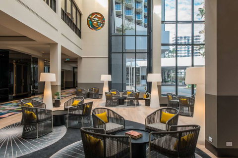 QT Gold Coast - Accommodation Adelaide 17