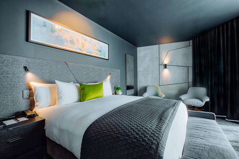 Eatons Hill Hotel - Accommodation Adelaide 6