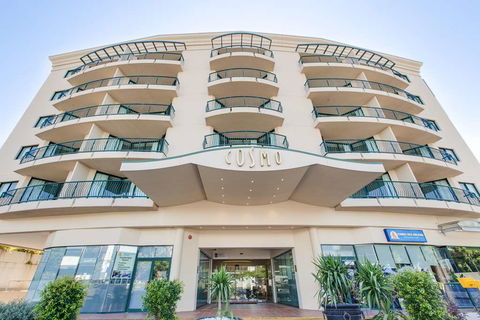 Central Cosmo Apartments - Accommodation Adelaide 0