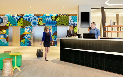 Holiday Inn Express Adelaide City Centre - Accommodation Adelaide 2