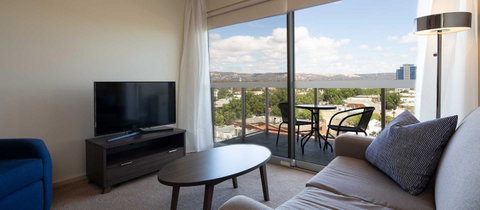 Hume Serviced Apartments - Accommodation Adelaide 0