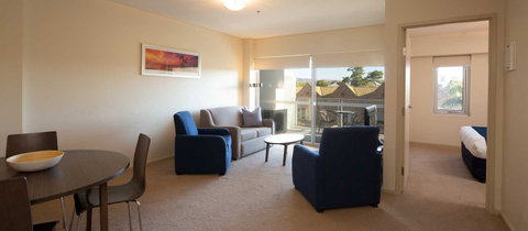 Hume Serviced Apartments - Accommodation Adelaide 11