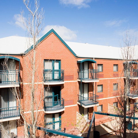BreakFree Adelaide on Hindley - Accommodation Adelaide 3