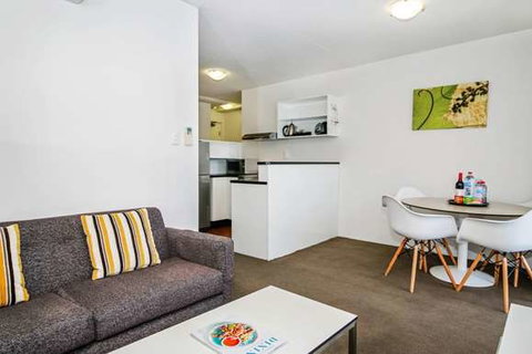BreakFree Adelaide on Hindley - Accommodation Adelaide 15
