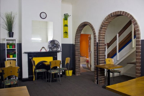 Adelaide Travellers Inn - Accommodation Adelaide 0