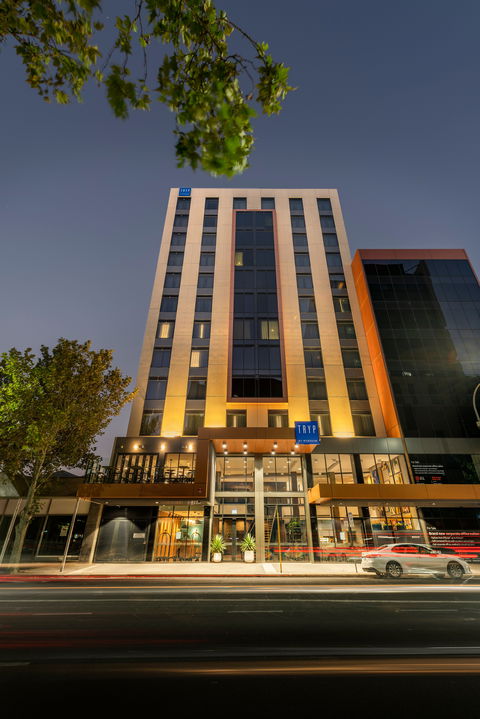 TRYP By Wyndham Pulteney Street - Accommodation Adelaide 2
