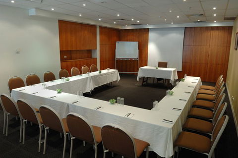 Comfort Hotel Melbourne Central - Accommodation Adelaide 2