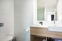 Mantra MacArthur Hotel - Accommodation Adelaide 8
