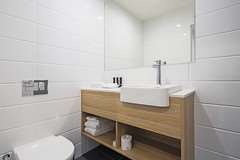 Mantra MacArthur Hotel - Accommodation Adelaide 10