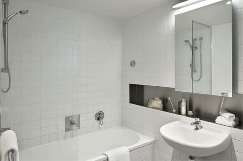 Punthill Little Bourke - Accommodation Adelaide 2