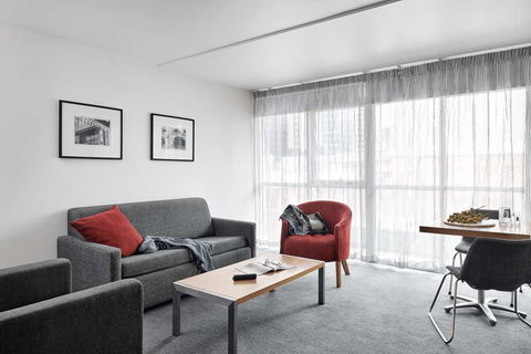 Punthill Little Bourke - Accommodation Adelaide 3
