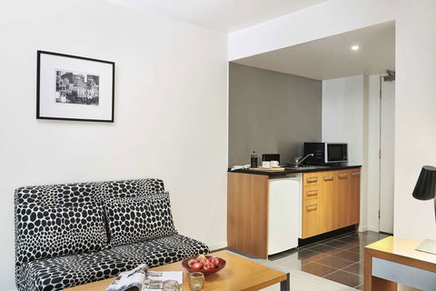 Punthill Little Bourke - Accommodation Adelaide 6