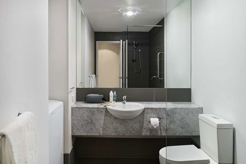 Punthill Manhattan - Accommodation Adelaide 3