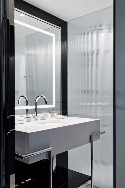 Royce Hotel - Accommodation Adelaide 8