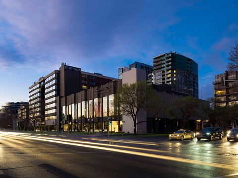 Pullman Melbourne Albert Park - Accommodation Adelaide 1