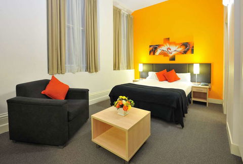 Metro Apartments On Bank Place - Accommodation Adelaide 9