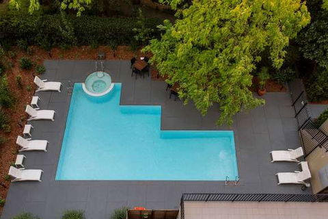 Mantra On Jolimont - Accommodation Adelaide 1