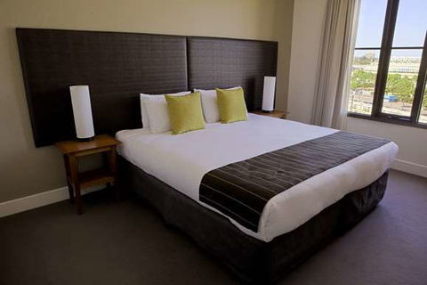 Mantra On Jolimont - Accommodation Adelaide 10