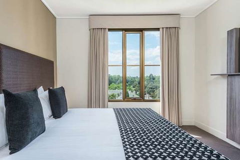 Mantra On Jolimont - Accommodation Adelaide 12