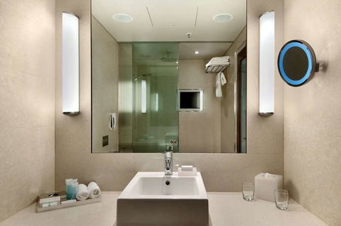 Hilton Sydney - Accommodation Adelaide 6