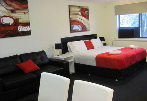 Apartments Of Flemington - Accommodation Adelaide 0