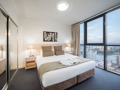Oaks Charlotte Towers - Accommodation Adelaide 1