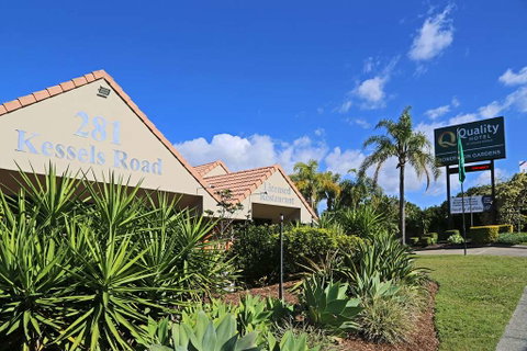 Quality Hotel Robertson Gardens - Accommodation Adelaide 1
