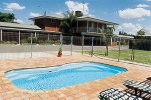 Centrepoint Motel - Accommodation Adelaide 0