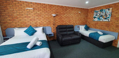 Centrepoint Motel - Accommodation Adelaide 2