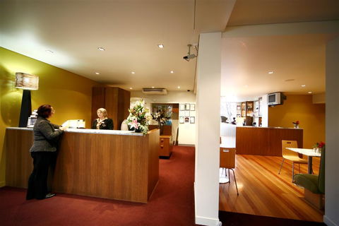 Best Western Plus The Tudor-Box Hill - Accommodation Adelaide 0