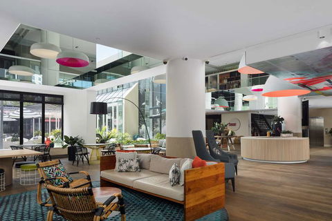 QT Gold Coast - Accommodation Adelaide 2