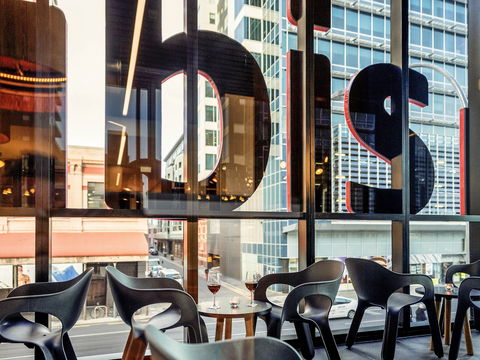 Ibis Adelaide - Accommodation Adelaide 1