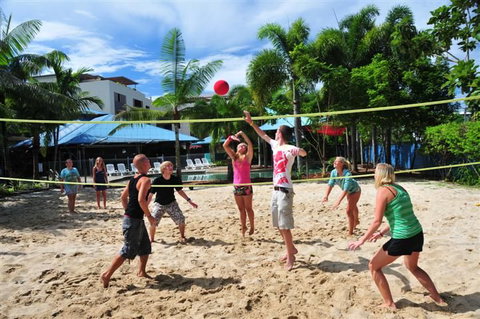 Nomads Cairns Backpackers Resort - Accommodation Adelaide 0