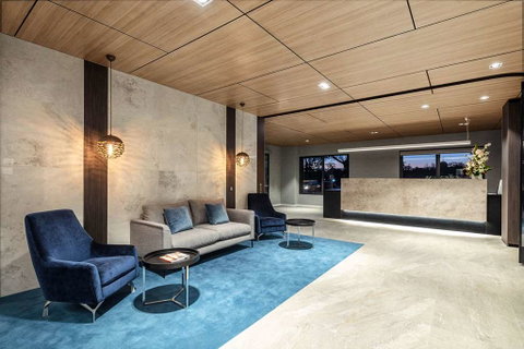 Quality Hotel Lakeside - Accommodation Adelaide 2