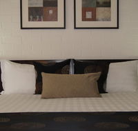 Blazing Stump Motel  Suites - Accommodation Adelaide