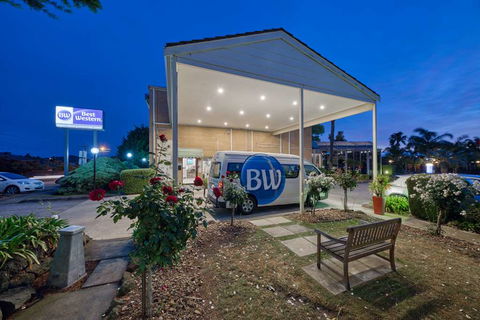 Best Western Airport Motel & Conv Ctr - Accommodation Adelaide 2