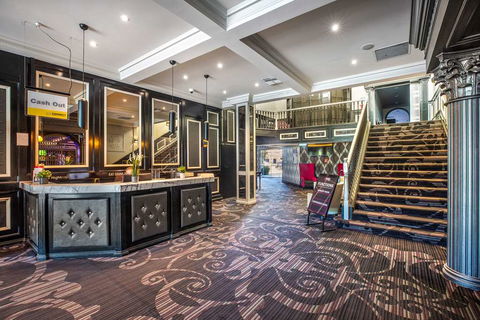 Skyways Hotel - Accommodation Adelaide 0