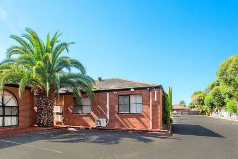 Comfort Inn Dandenong - Accommodation Adelaide 1