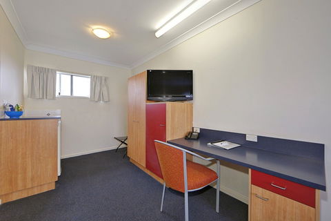 Boulevard Lodge - Accommodation Adelaide 1